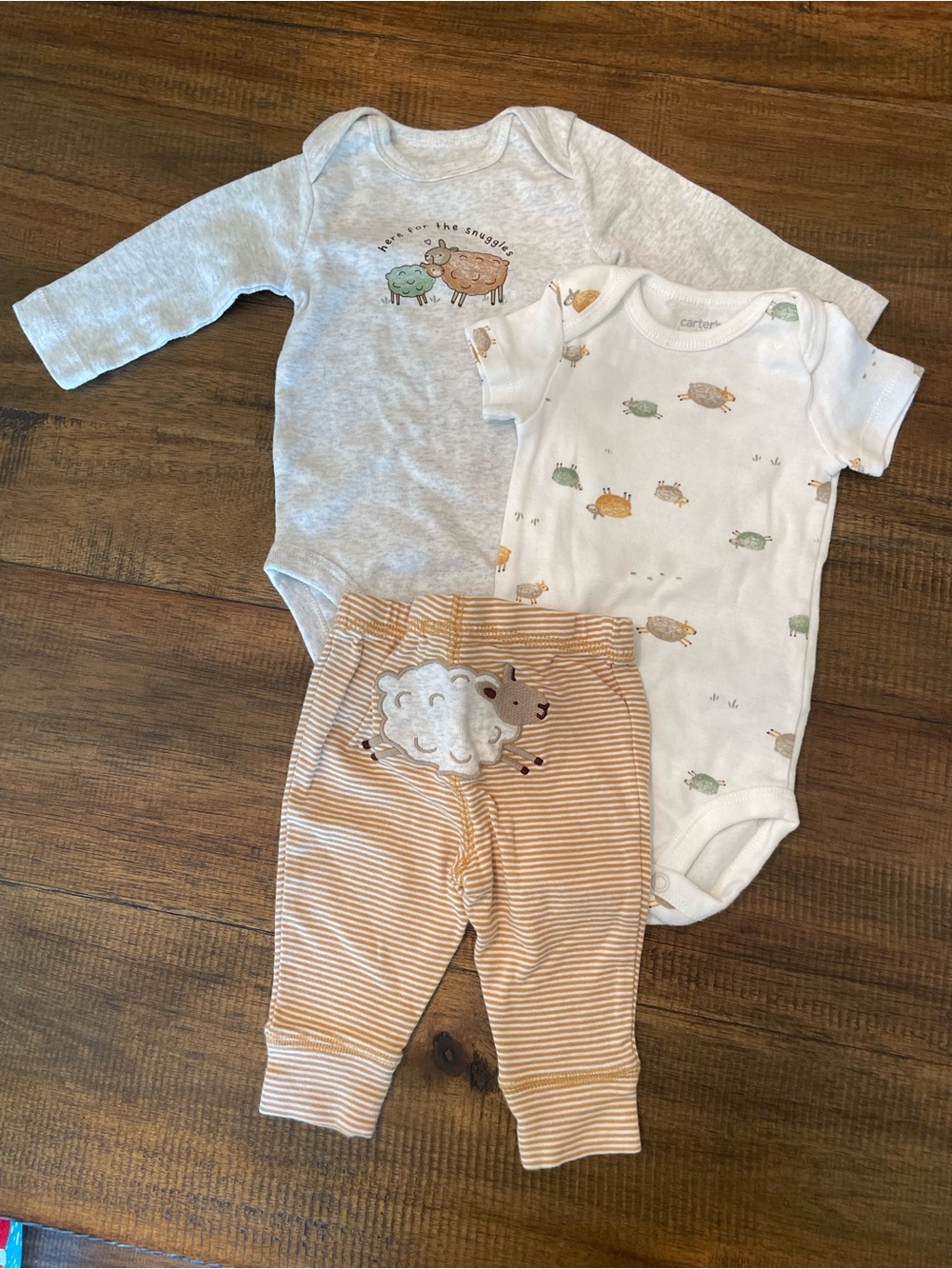 Carters 3 piece outfit